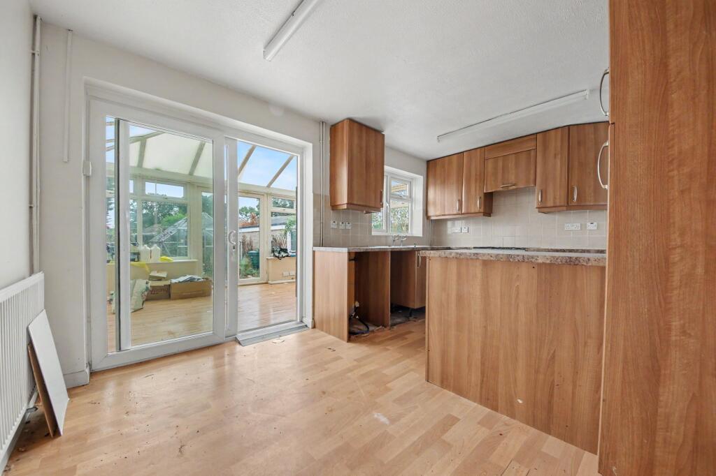 House in Southampton - View 2
