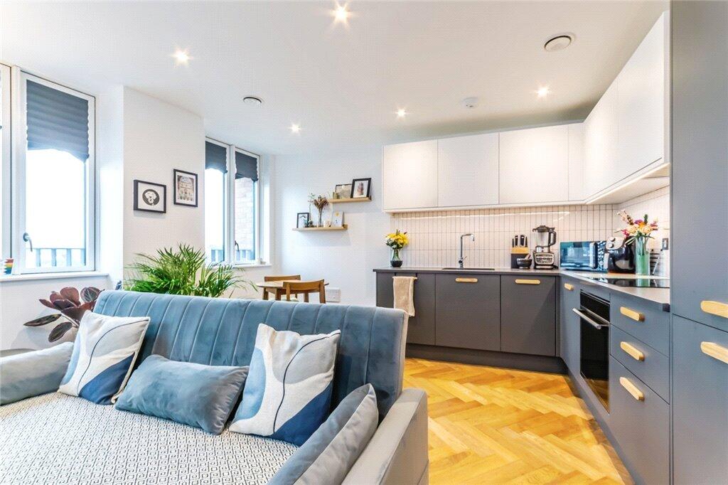Main image of property: Scarbrook Road, Croydon, CR0
