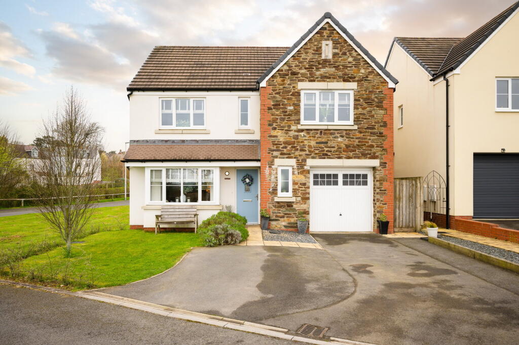 Main image of property: Cider Way , South Molton , EX36 4FA