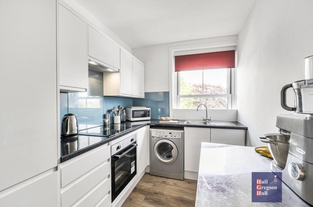 56 Park Road, Swanage photo 4