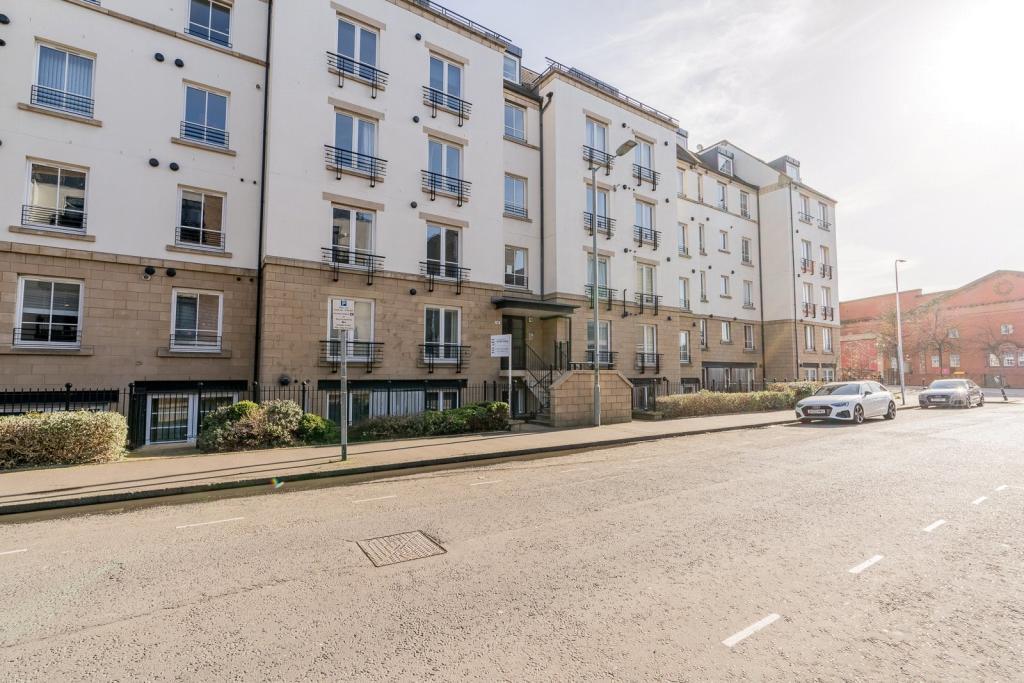 Main image of property: Hopetoun Street, Broughton, Edinburgh, EH7