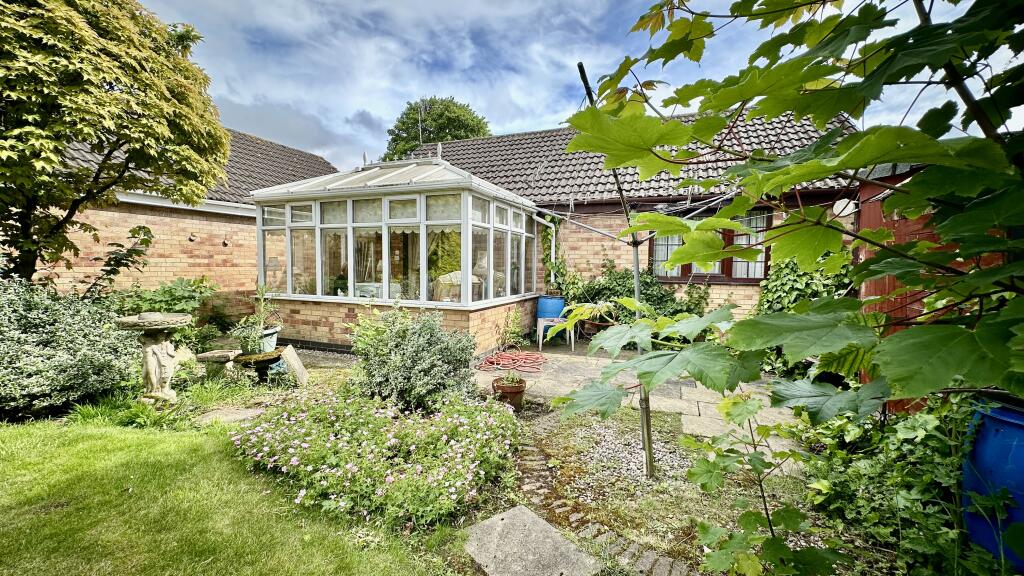 House in Nottingham, Nottinghamshire - More