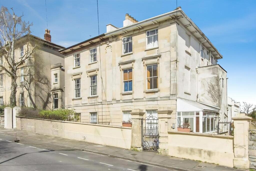 Main image of property: Victoria Walk, Cotham, Bristol, BS6