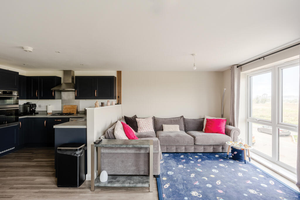 Apartment in Bristol - View 4