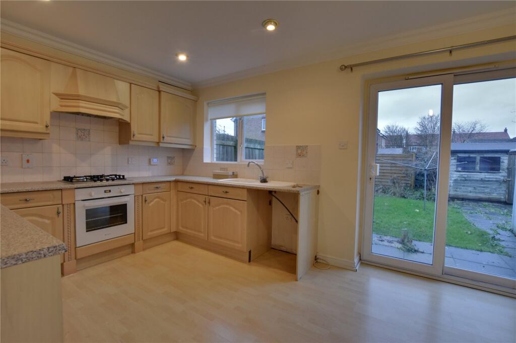 60, Peirse Close, Bedale, North Yorkshire, DL8 photo 3