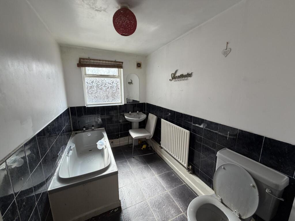 Station Road, Houghton Le Spring photo 5