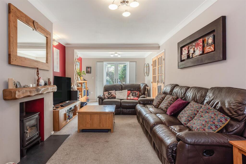 House in Portsmouth - View 5