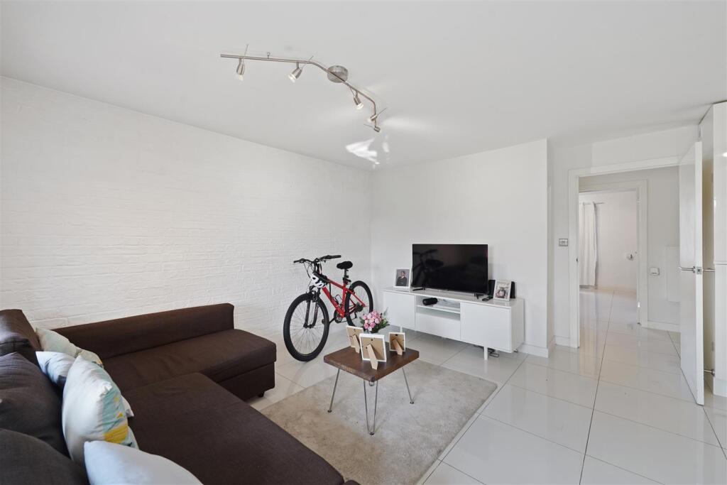 Apartment in London - View 5