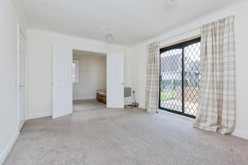 The Hawthorns, Lutterworth, LE17 photo 4