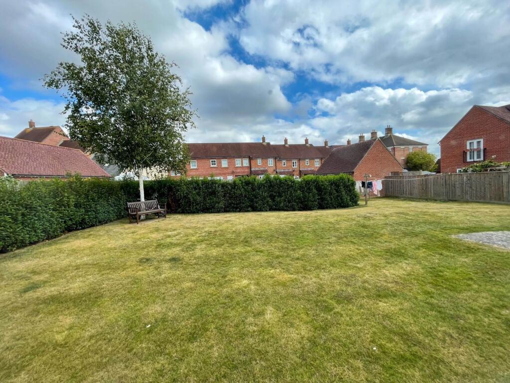 Apartment in Blandford Forum - View 3
