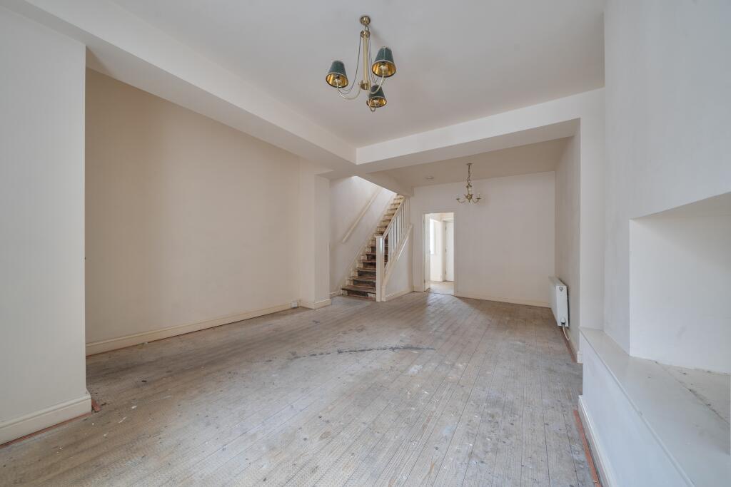 House in Burnley, Lancashire - View 3