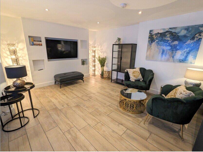 Apartment in Pondwell, Nettlestone and Seaview - View 4