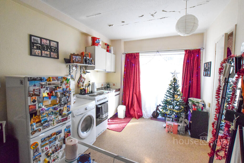 Additional image 4 of Pinelands, 18 Knyveton Road, Bournemouth, BH1