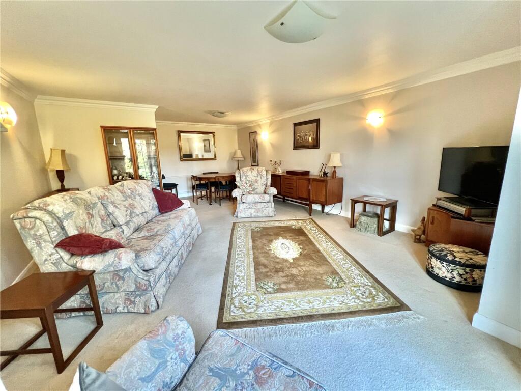 Apartment in Blandford Forum - View 3
