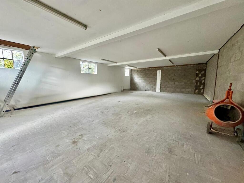 House in Llandudno - View 4