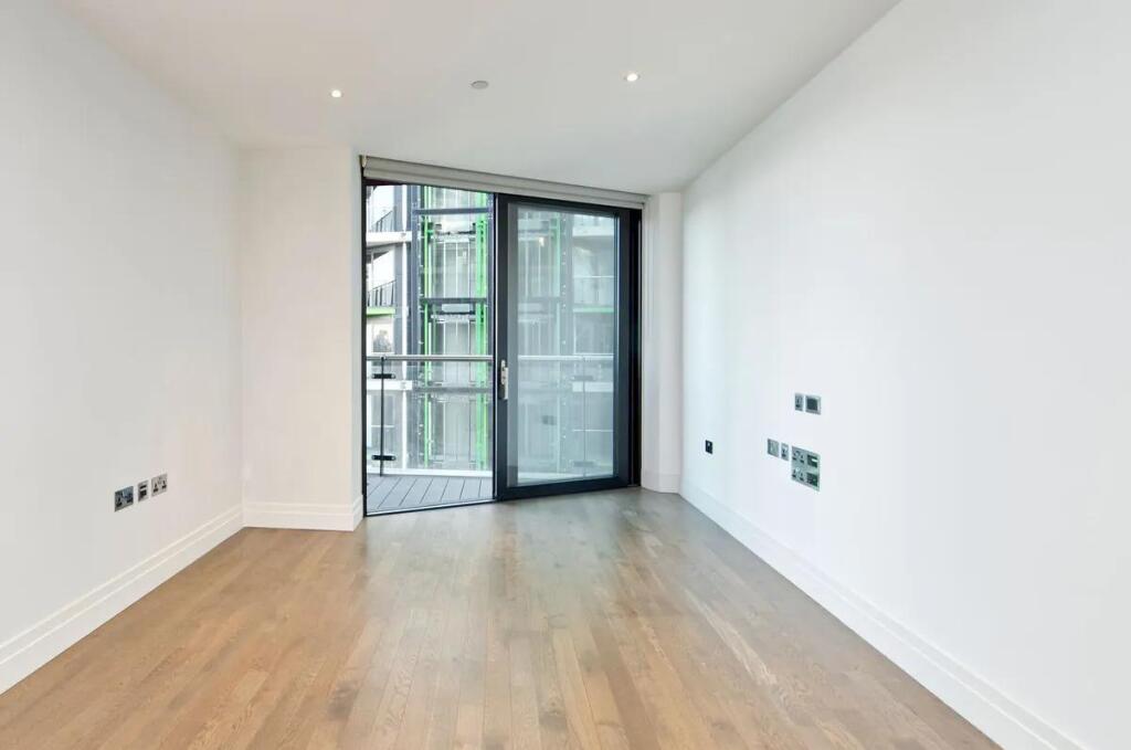 Apartment in London, Riverlight - View 4