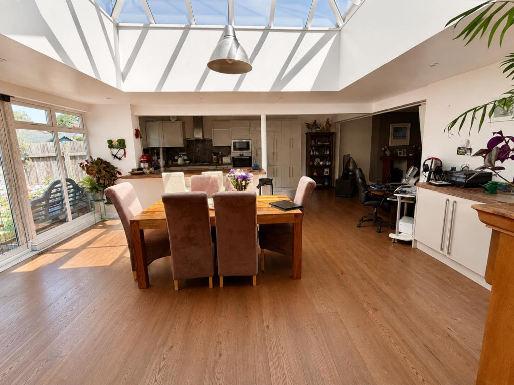 House in Northampton, Brixworth - View 5