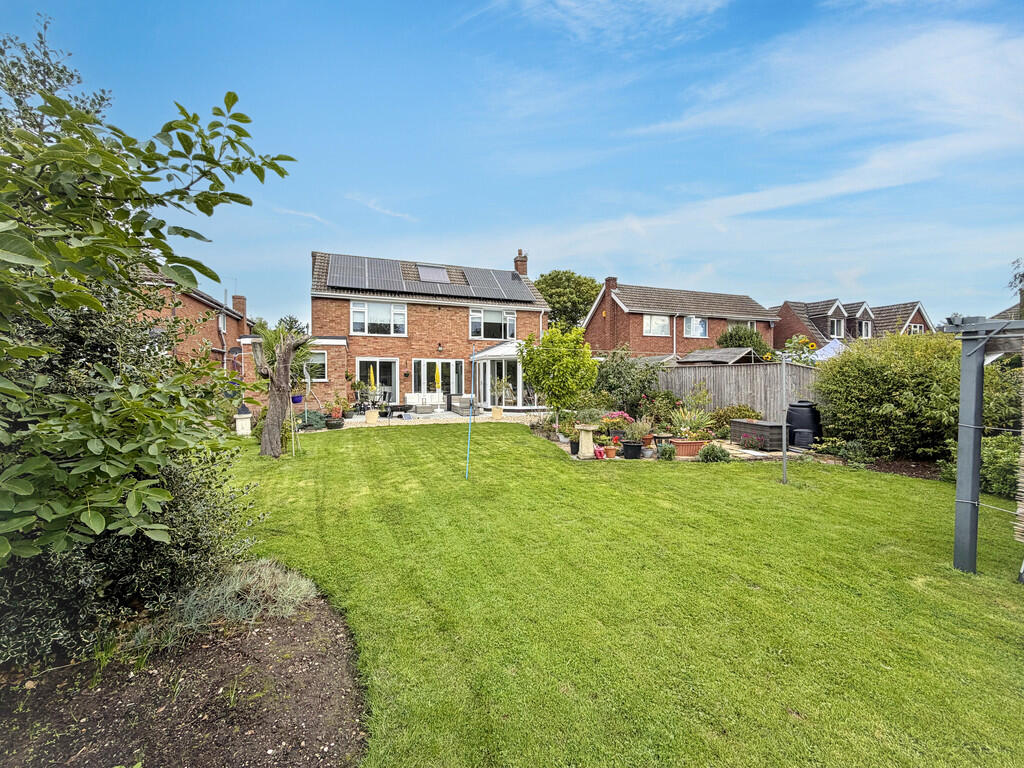 Main image of property: Micklegarth, Mill Lane, Grainthorpe, LN11 7HU 
