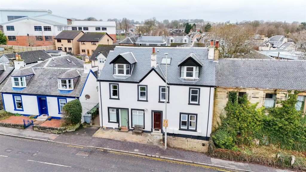 Main image of property: Townhead Street, Strathaven