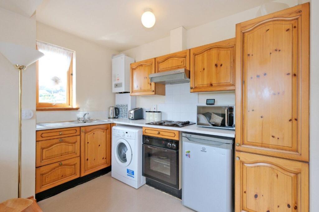 Additional image 3 of Broomhill Terrace, Aberdeen, AB10