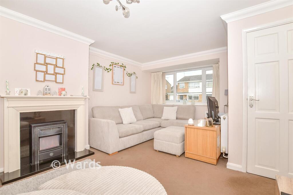 House in Tunbridge Wells, Paddock Wood - View 5