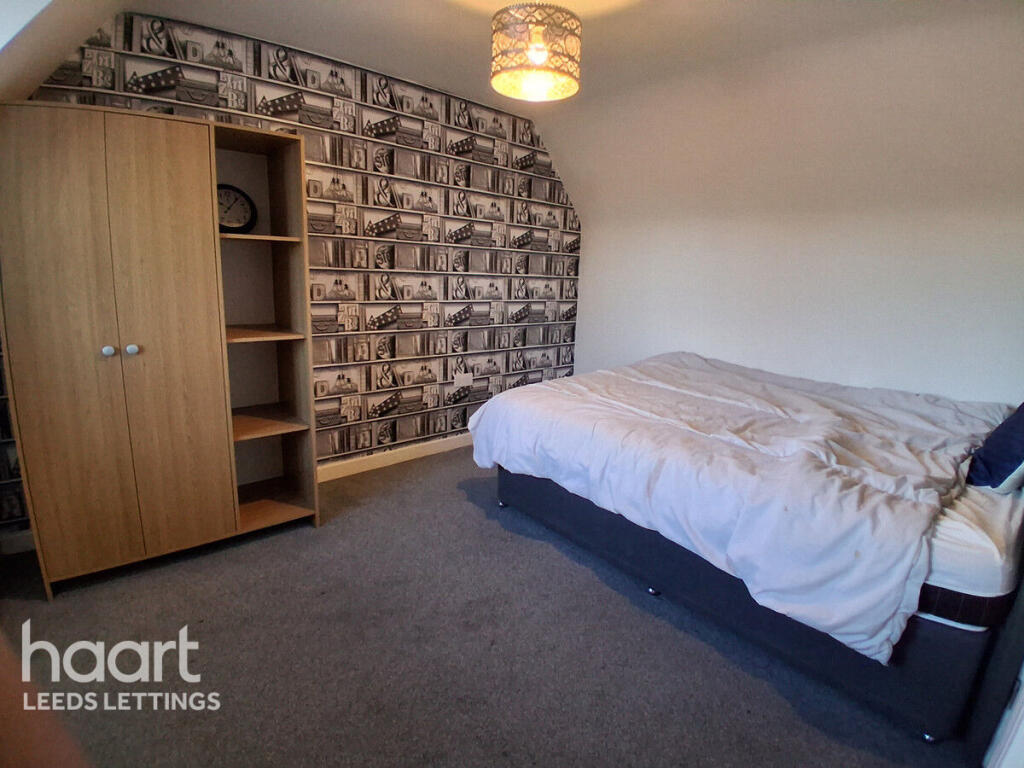 Main image of property: South Parkway, Leeds
