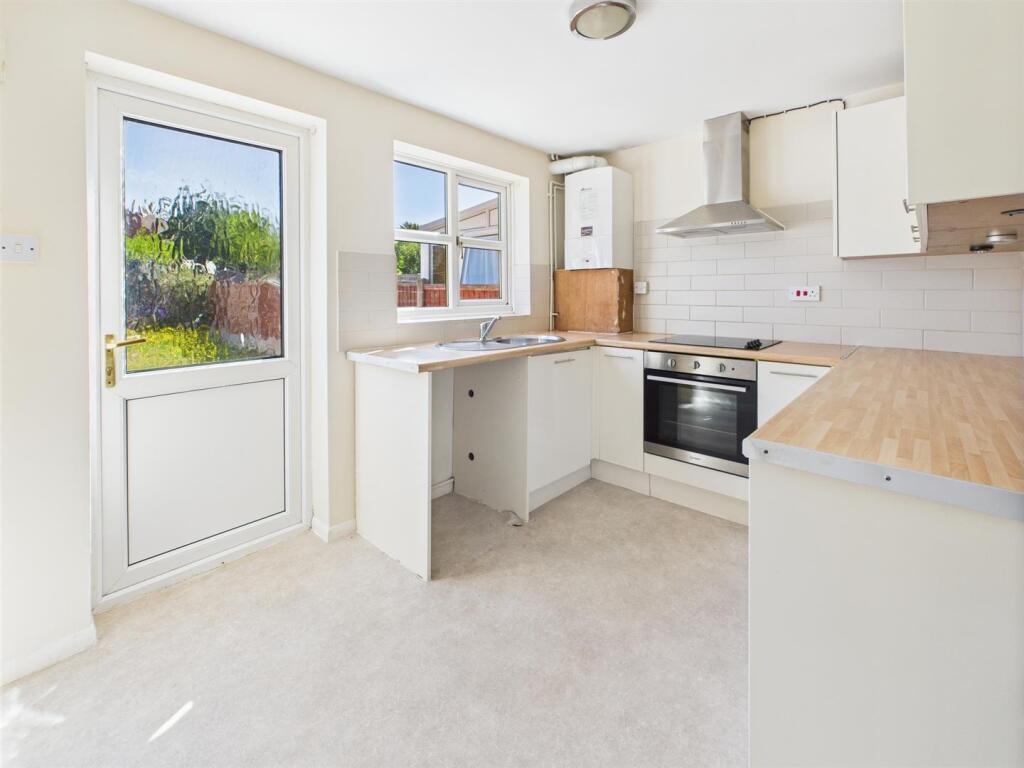 4 College Close, Horncastle photo 3