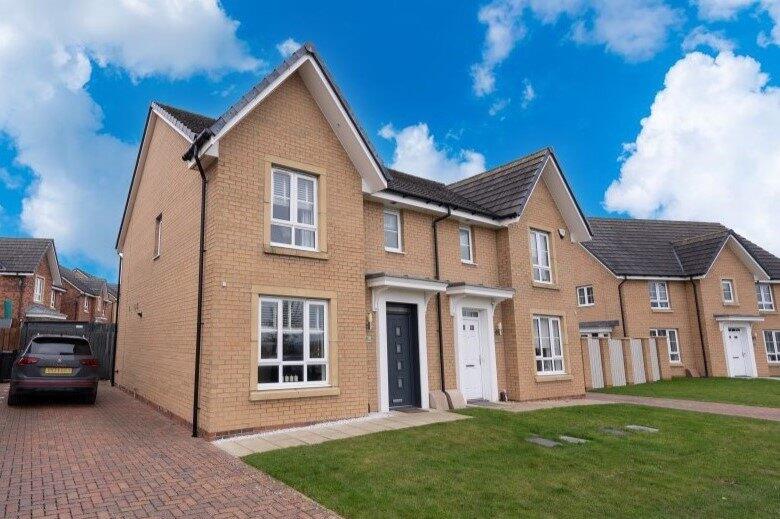 Skylark Wynd, Motherwell, ML1 photo 2