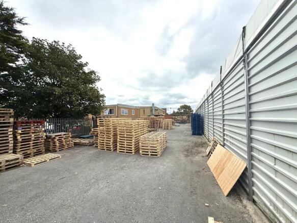 Photo 38