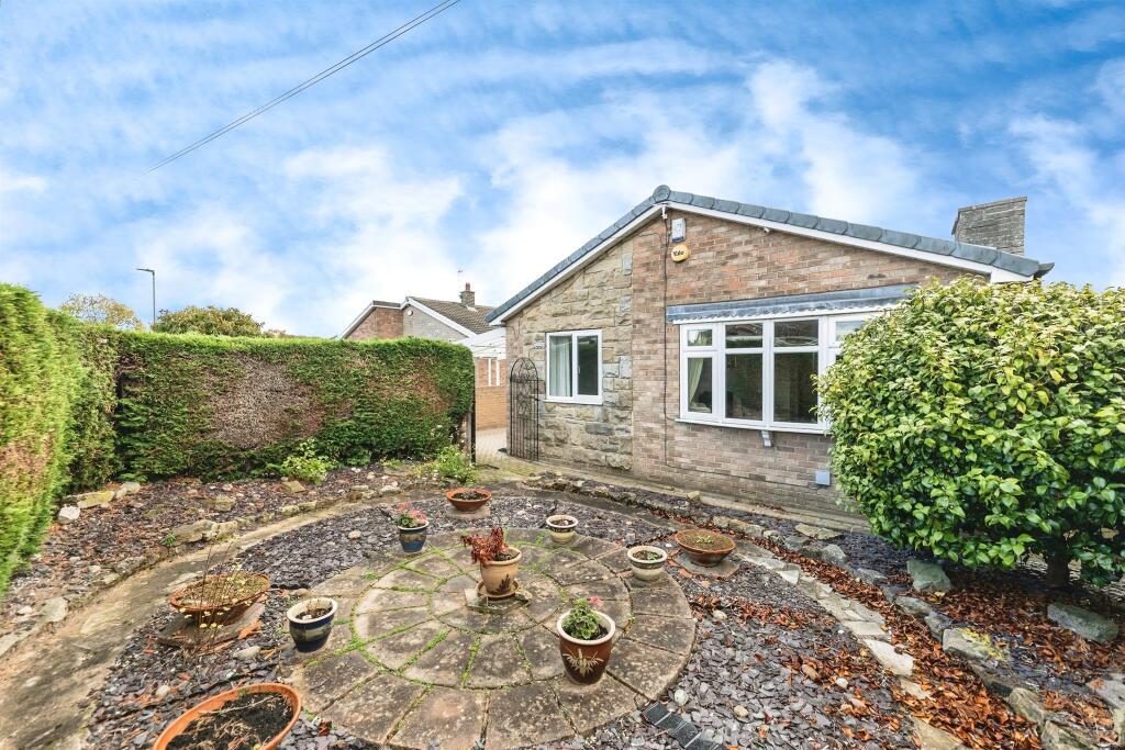 3-bed detached on Ringwood Way, Hemsworth, Pontefract, £210,000