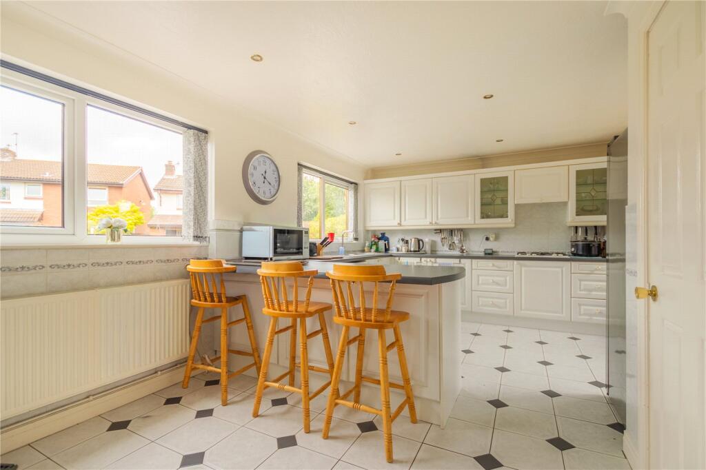 House in Rochdale, Greater Manchester - View 3