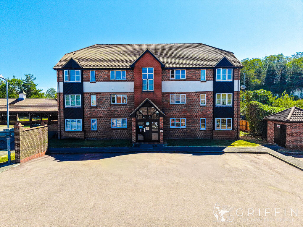 Main image of property: Duarte Place, Grays, RM16