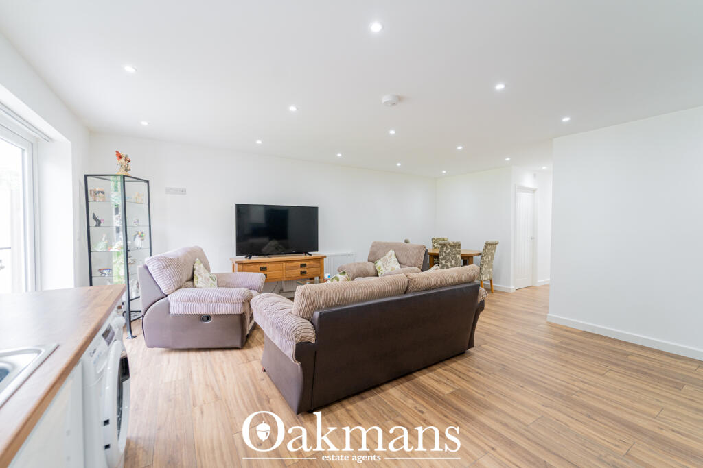 House in Birmingham, West Midlands - View 5