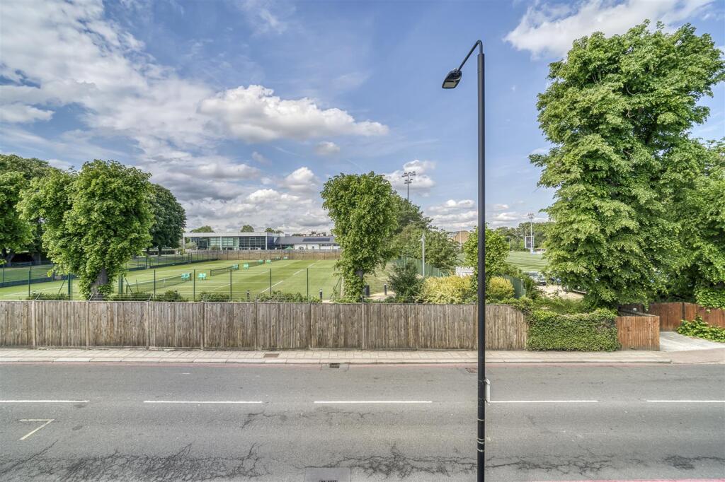 Roehampton Lane, Putney, SW15 photo 4