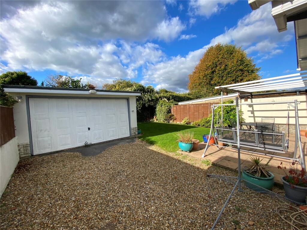 Cedar Avenue, Northbourne, Bournemouth, Dorset, BH10 - View 4