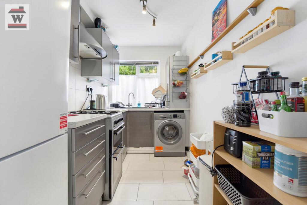 Apartment in London - View 2