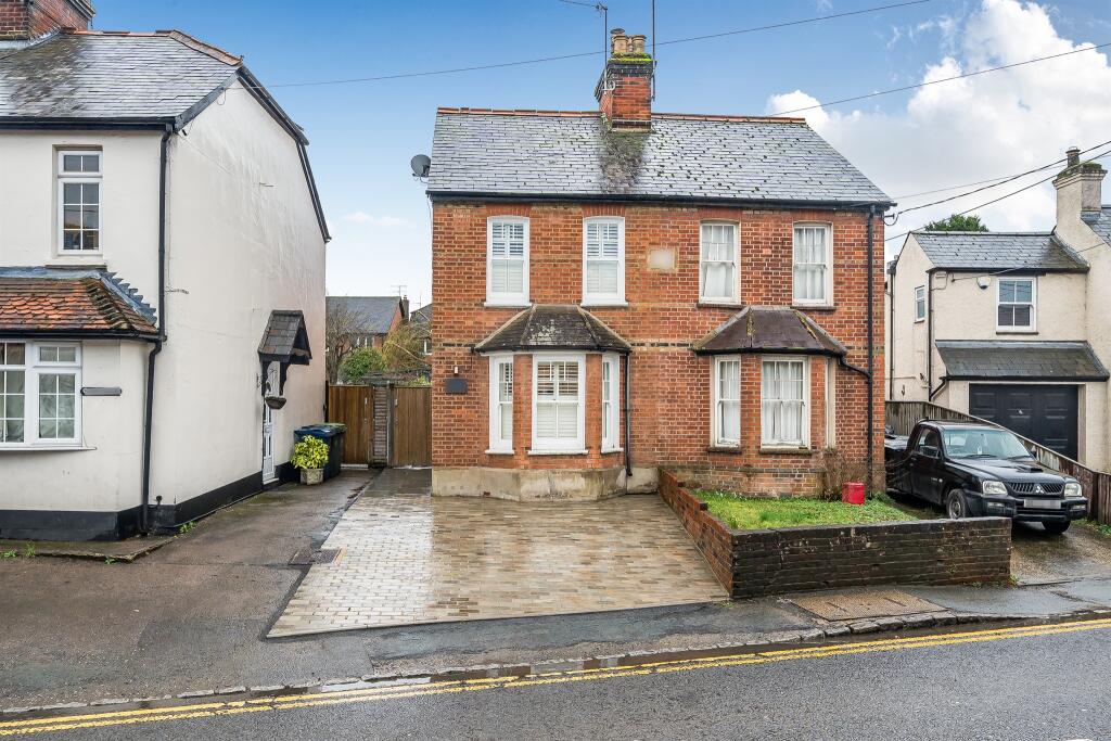 Main image of property: Cores End Road, Bourne End