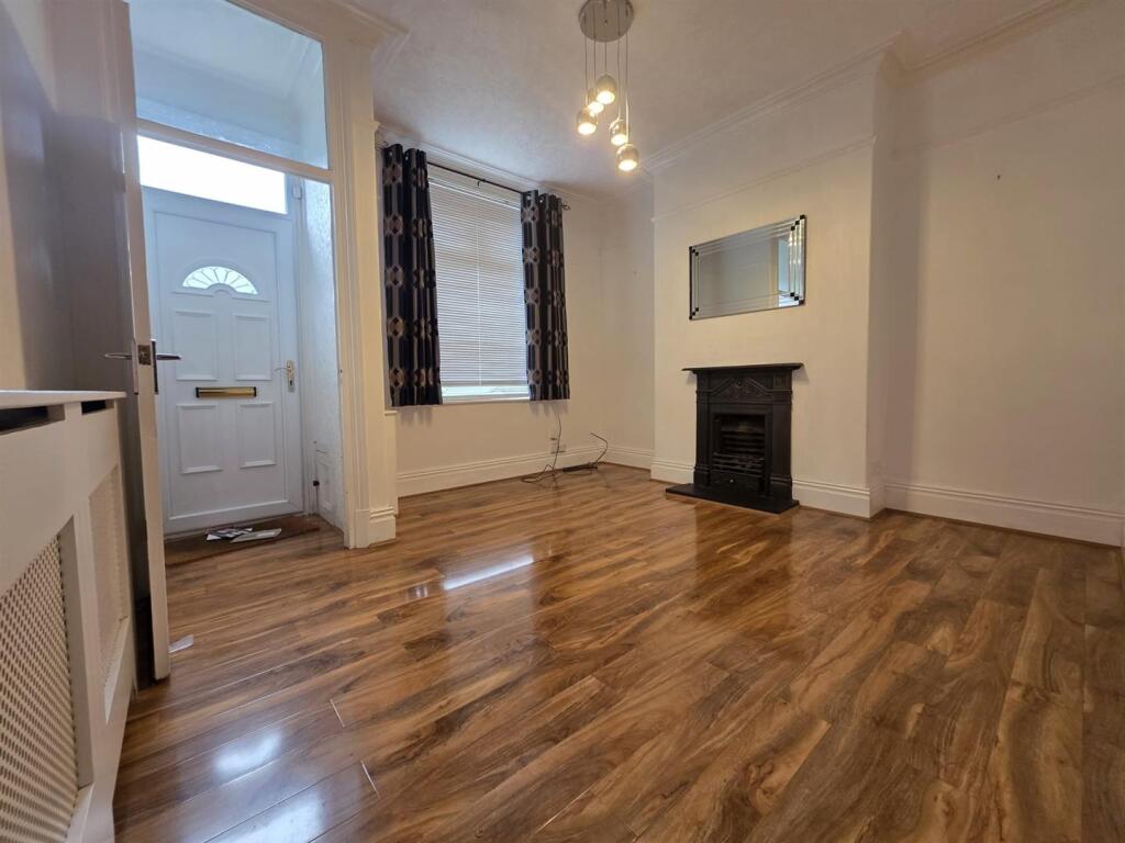 Main image of property: Elgin Street, Ashton-Under-Lyne