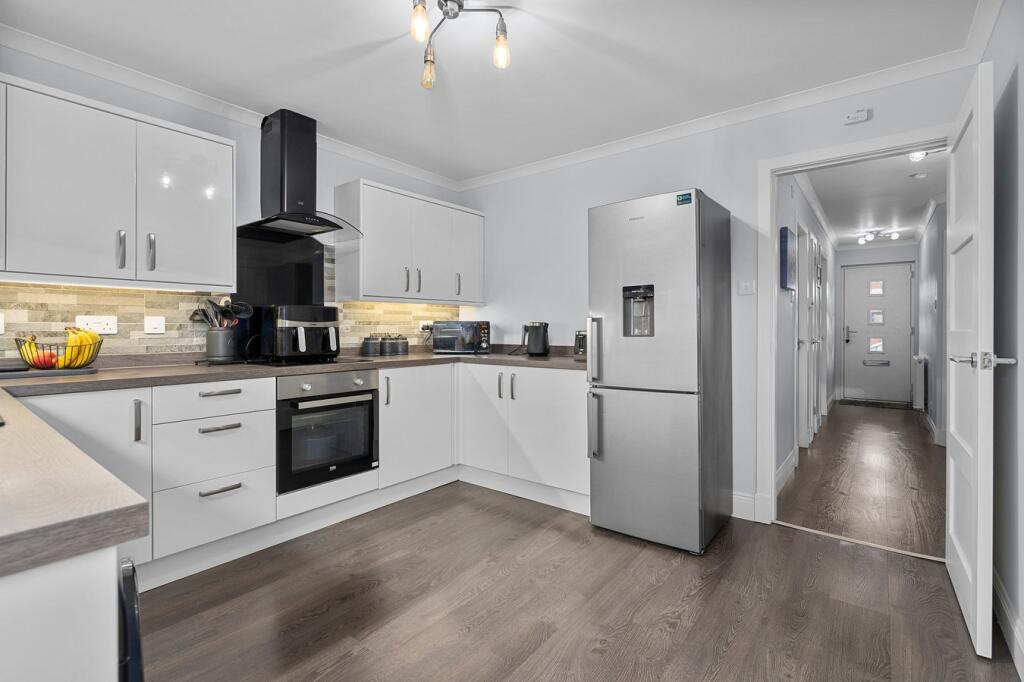 Laurel Grove, Bonnybridge, FK4 photo 2