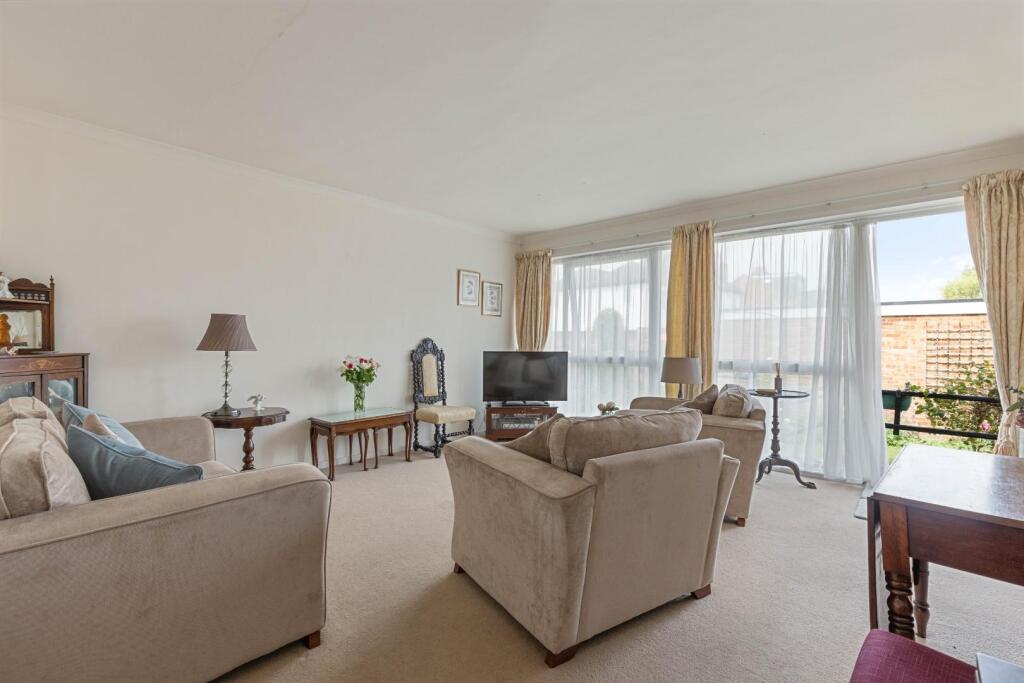 Main image of property: Croydon Road, Beckenham