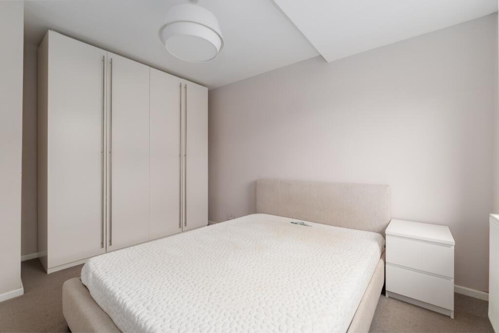 3 bedroom maisonette for rent