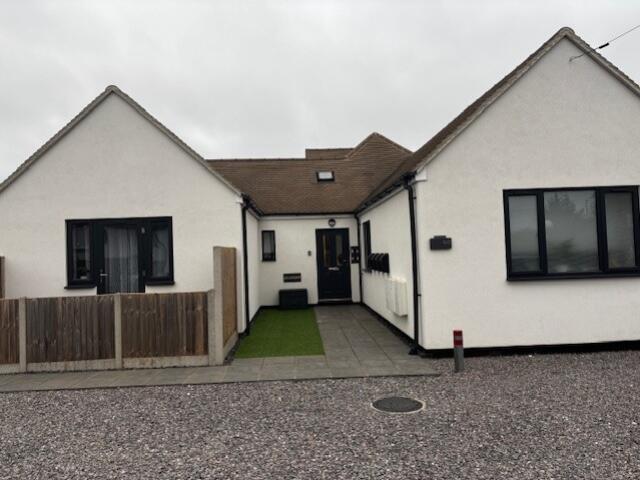 Main image of property: Milestone Road, Carterton, Oxon, OX18