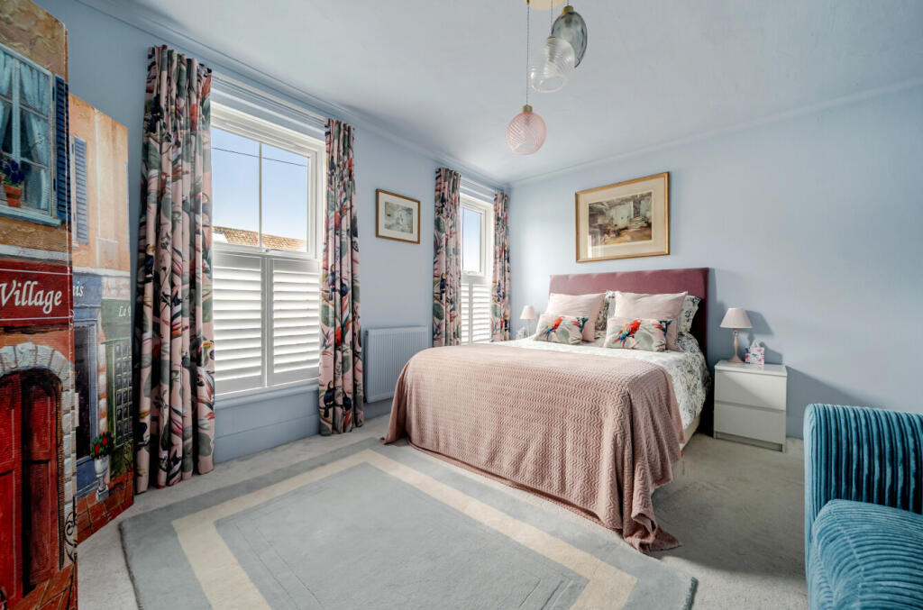House in Brighton - More
