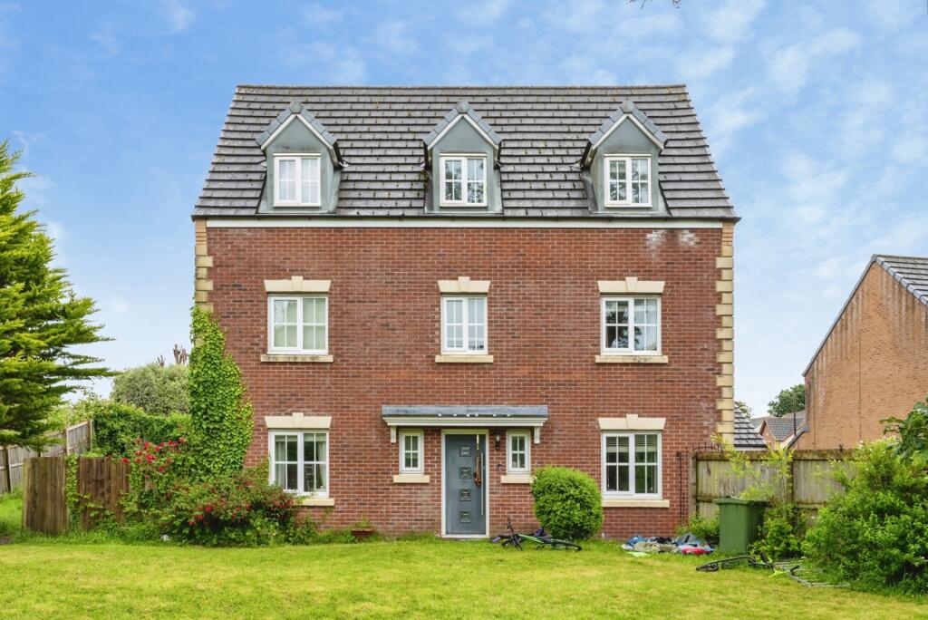 Main image of property: Cae Ffwrnes, Burry Port, Carmarthenshire, SA16