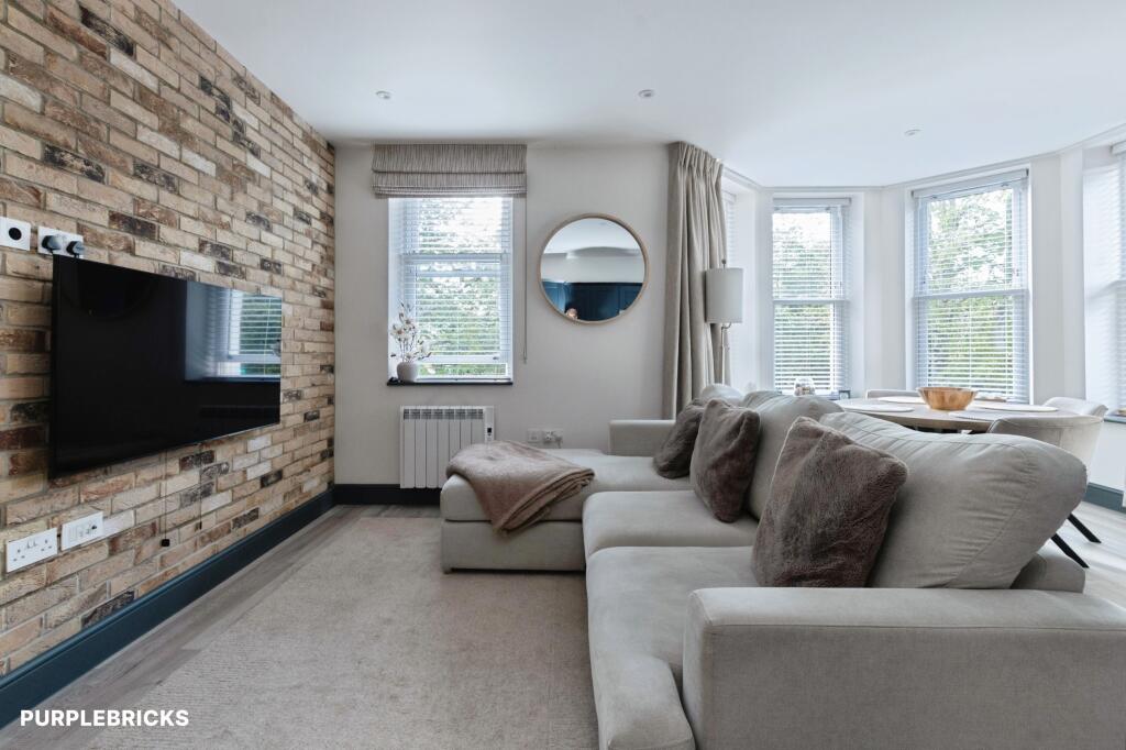 Apartment in Bournemouth - View 5