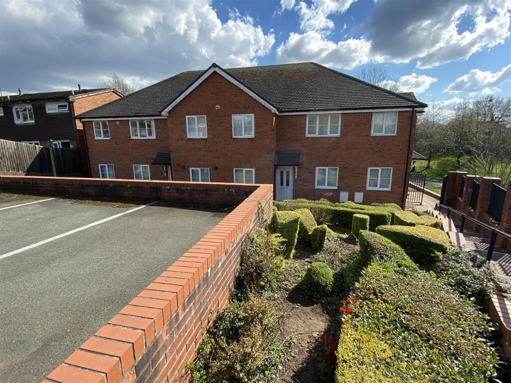 Main image of property: Tame Rise, Oldbury, West Midlands