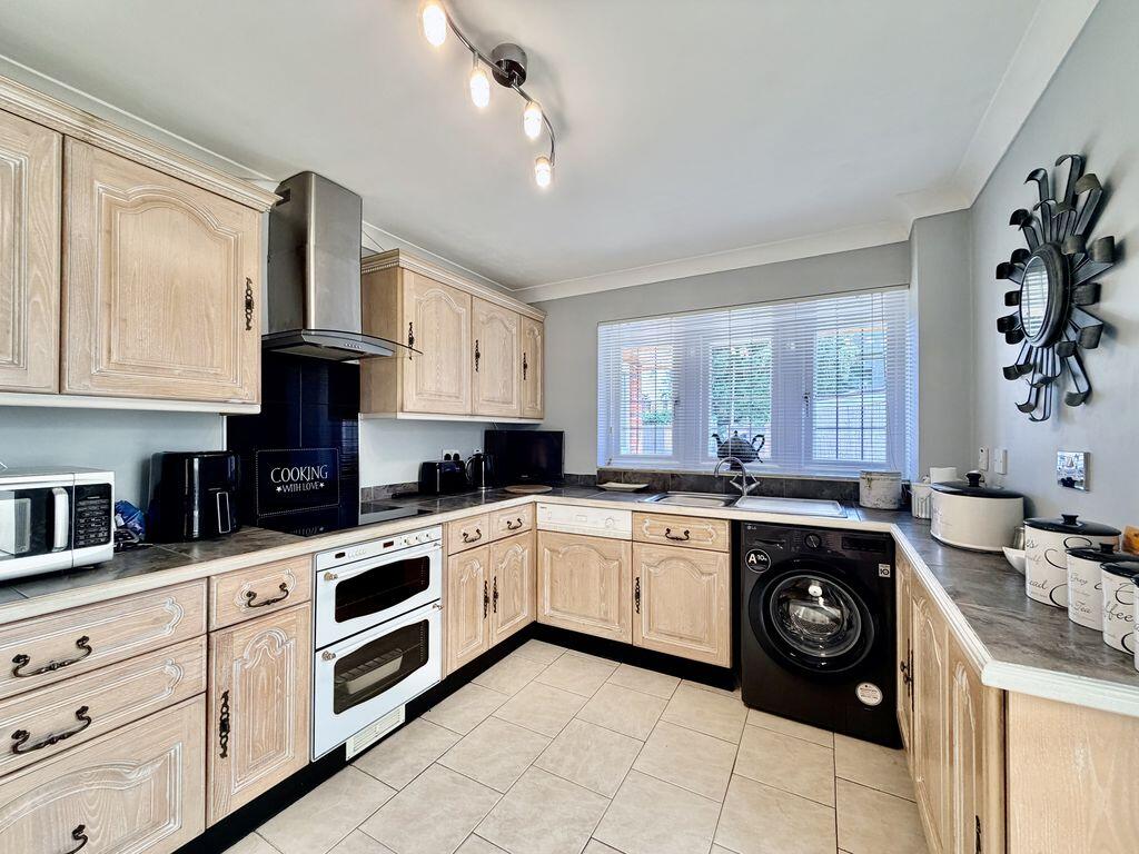 House in Hemel Hempstead, Chepping Wycombe - View 4