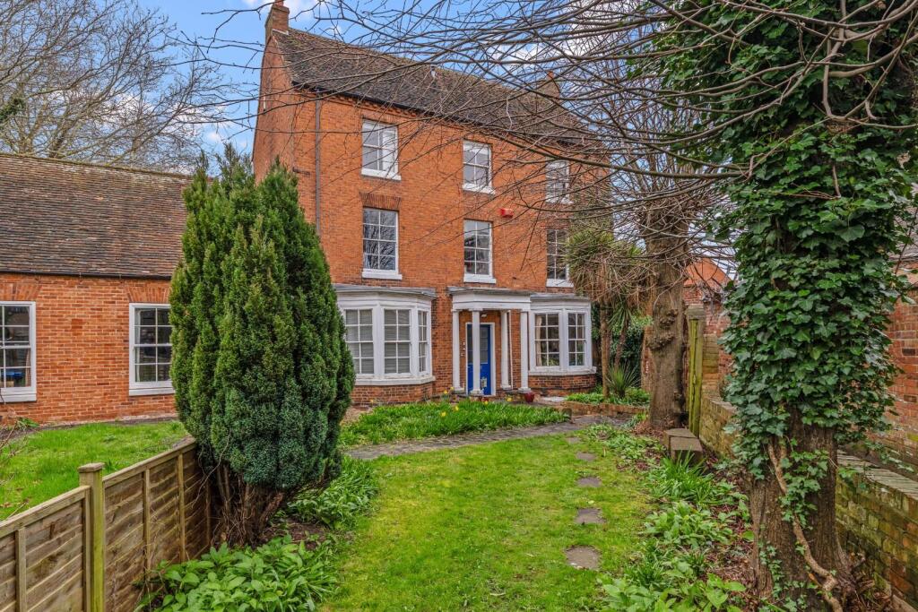 Main image of property: Russell Terrace, Leamington Spa