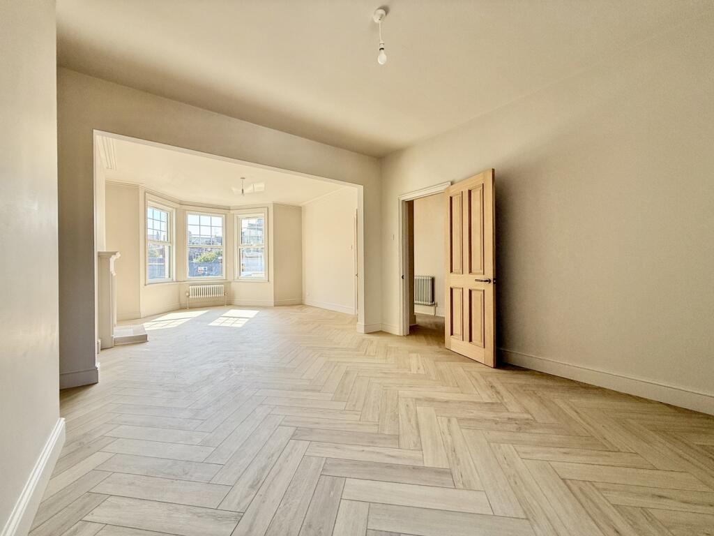 House in Eastbourne, East Sussex - View 3
