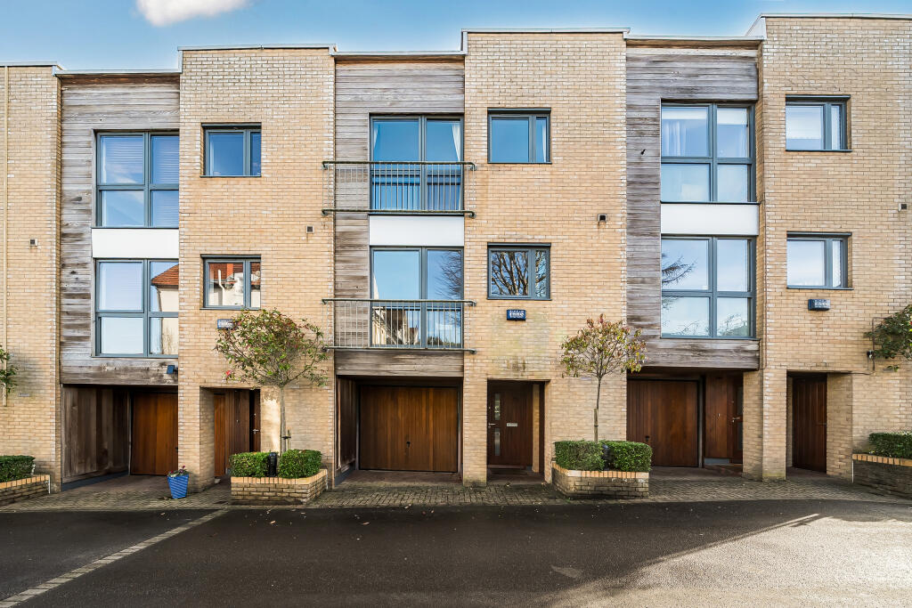 Main image of property: Chapter Walk, Redland, Bristol, BS6